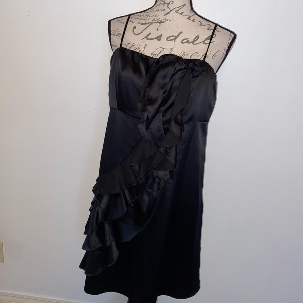 🖤The Limited Event Satin Ruffled Dress🖤